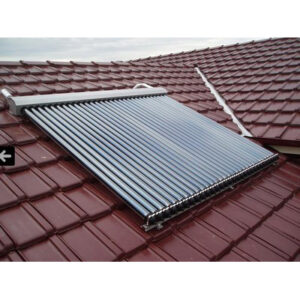 Apricus Evacuated Tube Solar Hot Water System Installed on The Roof